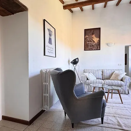 شقة Casa Montecastelli Sopra/terra