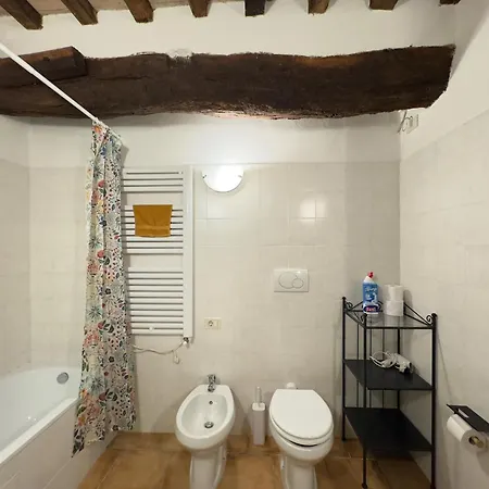 شقة Casa Montecastelli Sopra/terra