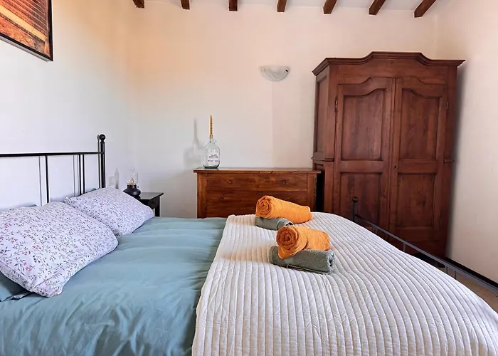 Casa Montecastelli Sopra/terra 아파트 *